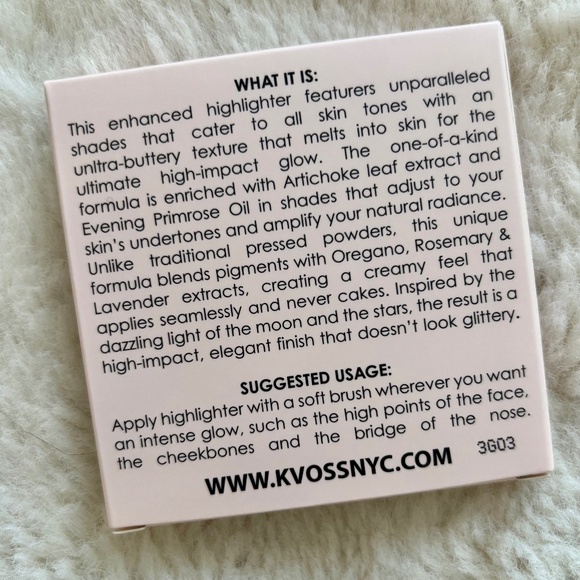 K Voss Fairy Dust Pressed Highlighter - Picture 3 of 3